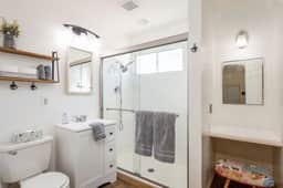 Entire Ocean View Home / beaches, hiking, restaurants, family activities...